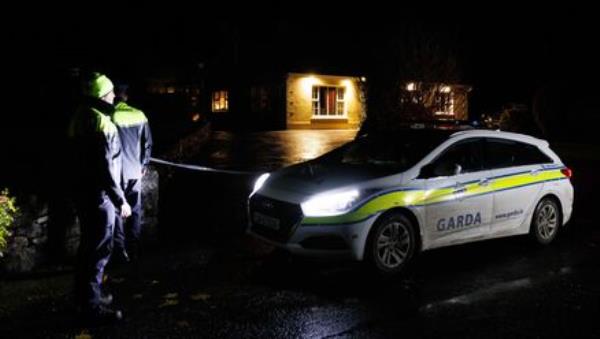  Gardaí at the scene where two bodies were found at a house in Kilnaboy, Co Clare on Thursday. Picture: Eamon Ward