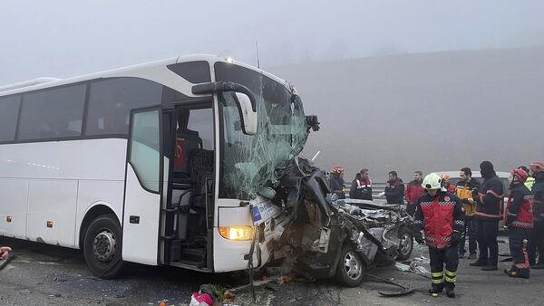 More than 10 dead after crash in heavy fog on Turkish motorway