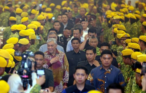 Zahid: Govt to refurbish, build new homes for Rela personnel 